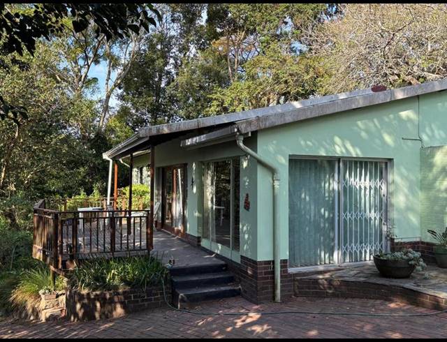 3 BEDROOM HOUSE FOR SALE IN COWIES HILL